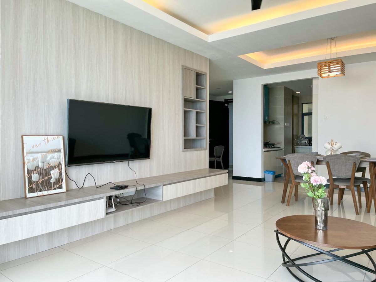 Pelagos Oceanus Waterfront Seaview Homestay קוטה קינבלו מראה חיצוני תמונה